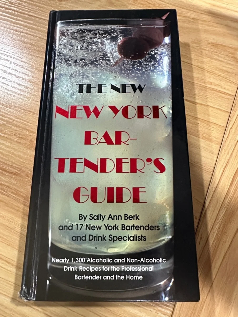 The New New York Bartender's Guide by - Black Cover book